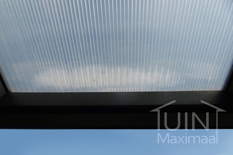 Condensation in polycarbonate panels, preventable or not?