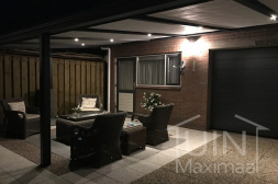 Gumax® LED lighting with sun shading in a classic patio cover